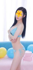 688160436: Chica busca chico en Barcelona