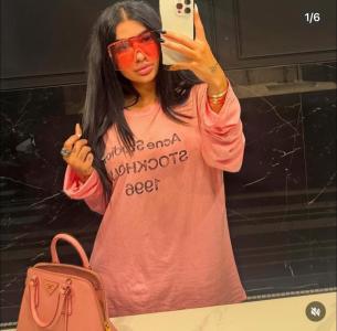 624986947: Chica busca chico en Pontevedra