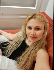 614733210: Chica busca chico en Pontevedra