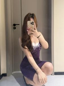 658699612: Chica busca chico en Barcelona