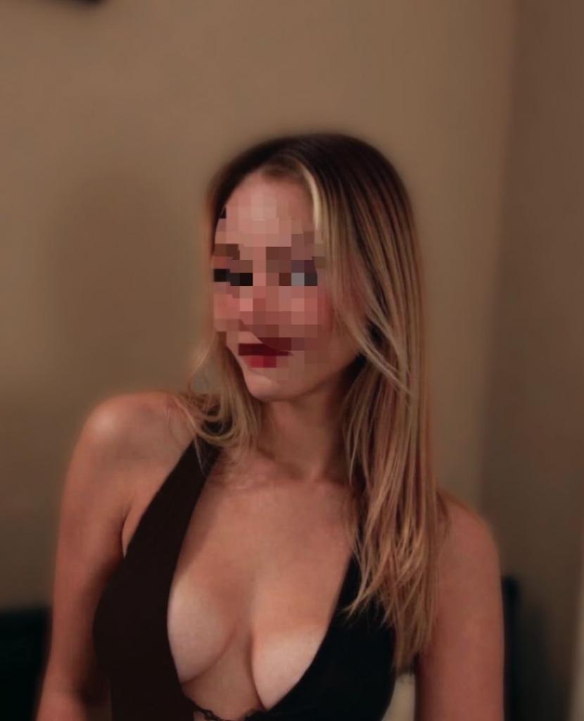 Chica busca chico en Cádiz: 