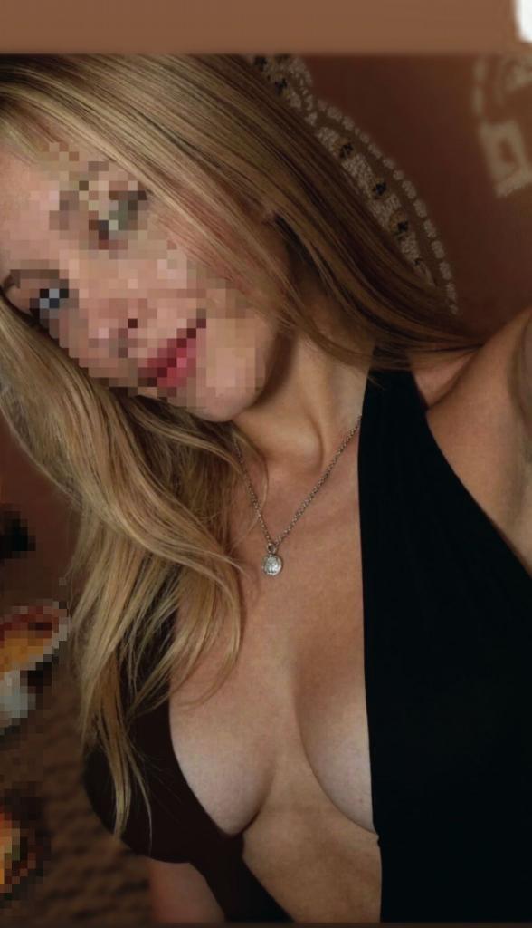 Chica busca chico en Cádiz: 