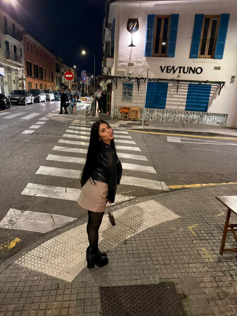 Chica busca chico en Mallorca: 