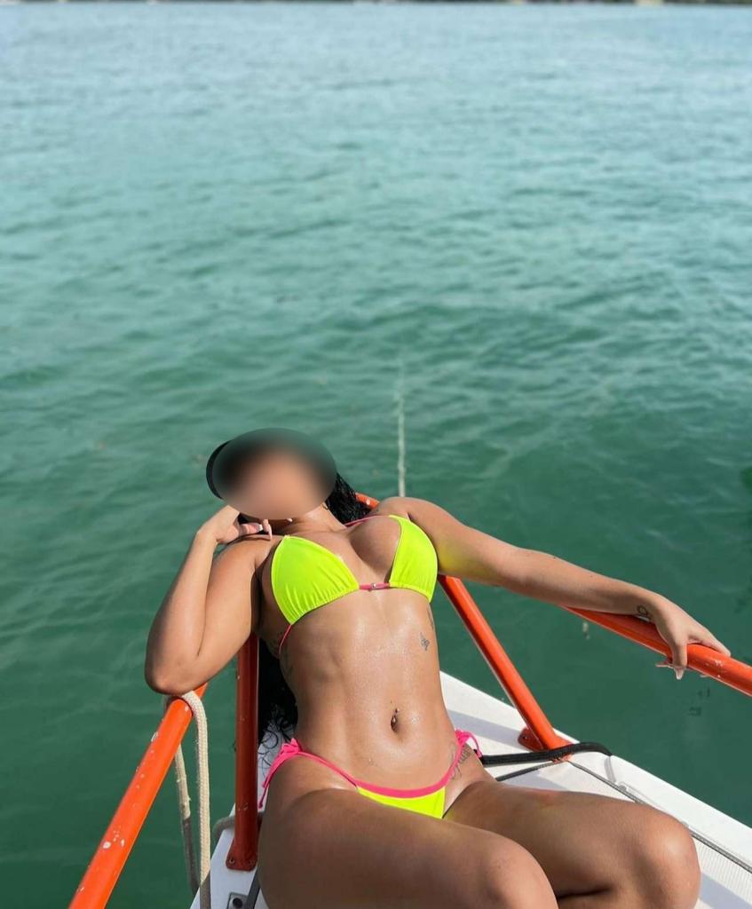 655016351: Chica busca chico en Granada