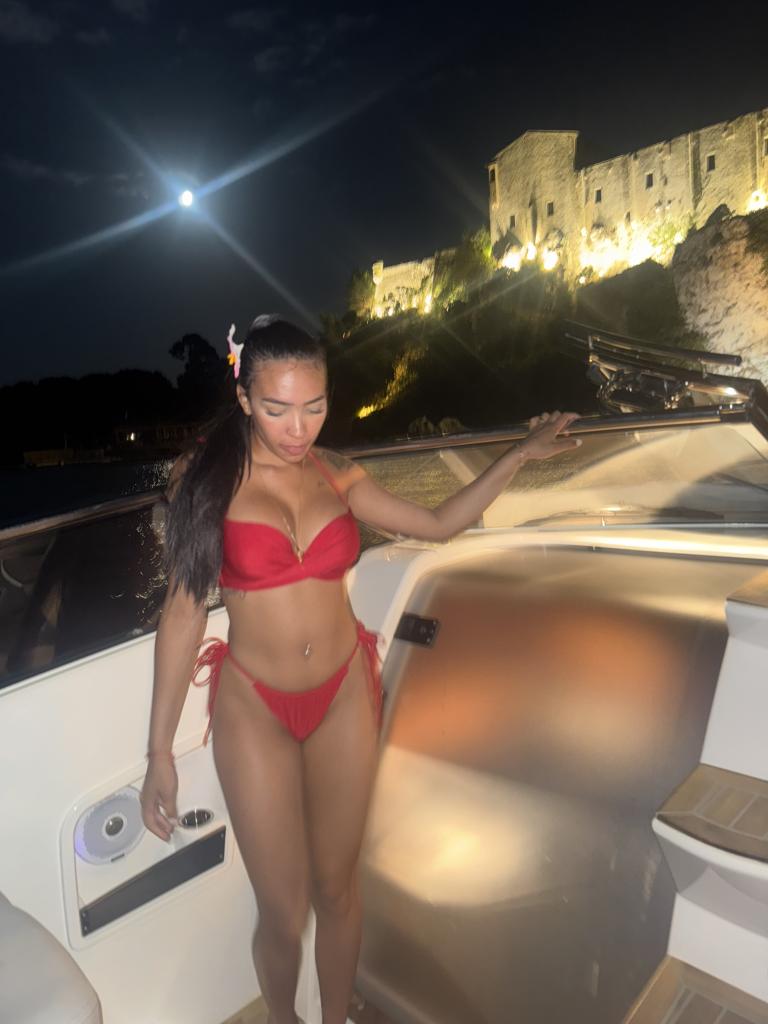 Chica busca chico en Alicante: 