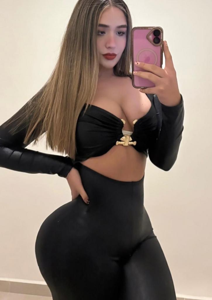 Chica busca chico en Cádiz: 