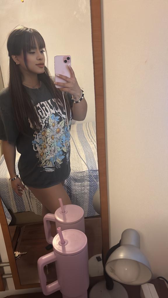 Chica busca chico en Cádiz: 