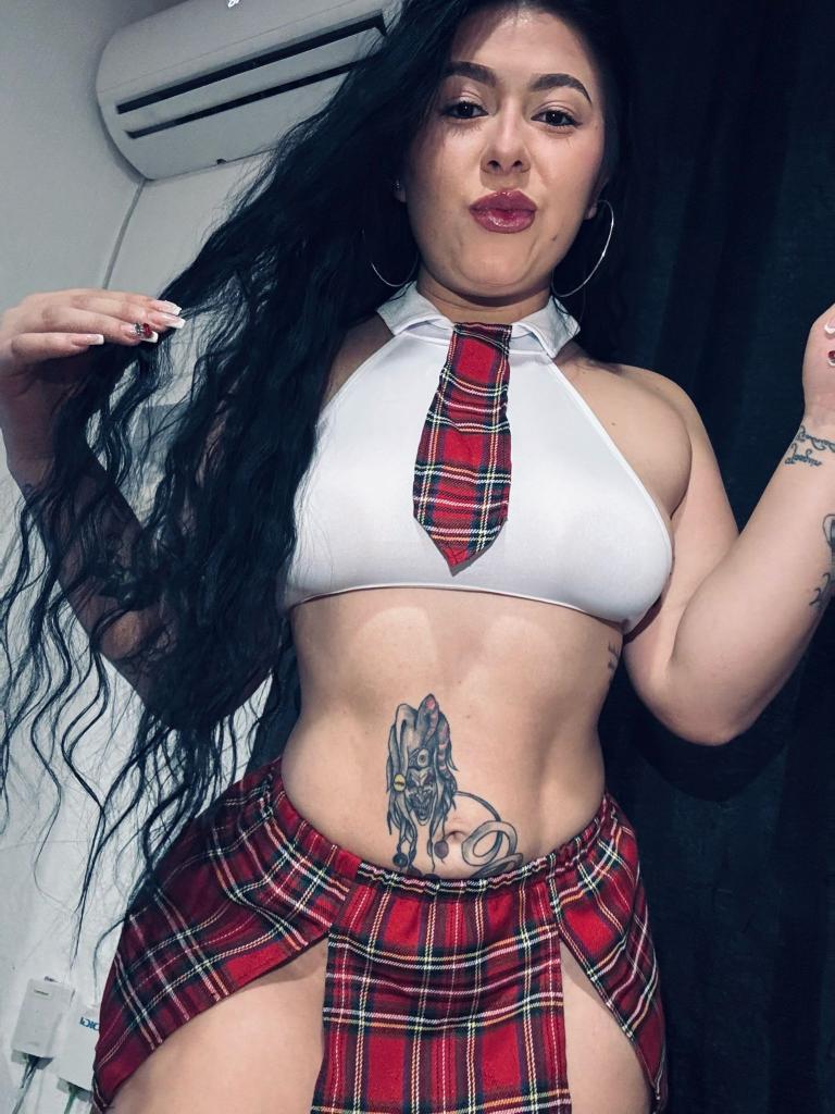 Chica busca chico en Huelva: 