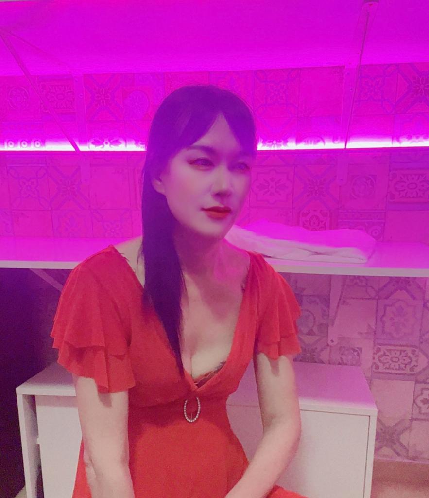 Chica busca chico en Barcelona: 