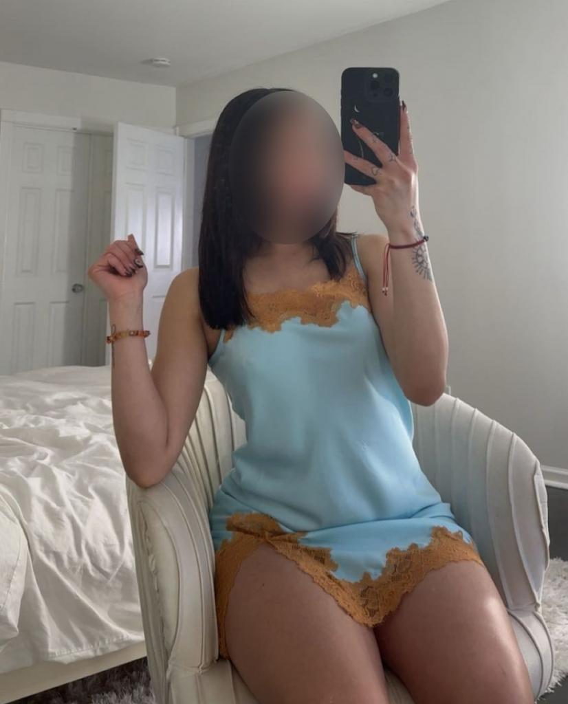 Chica busca chico en Tenerife: 