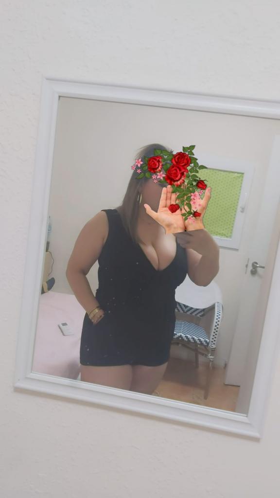 Chica busca chico en Ibiza: 