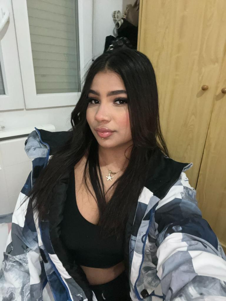 Chica busca chico en Alicante: 