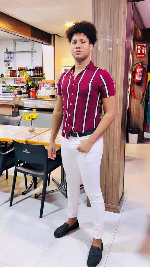 Chico busca chica en Barcelona: 