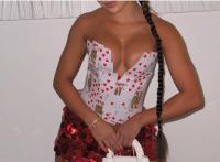 610397387: Chica busca chico en Madrid