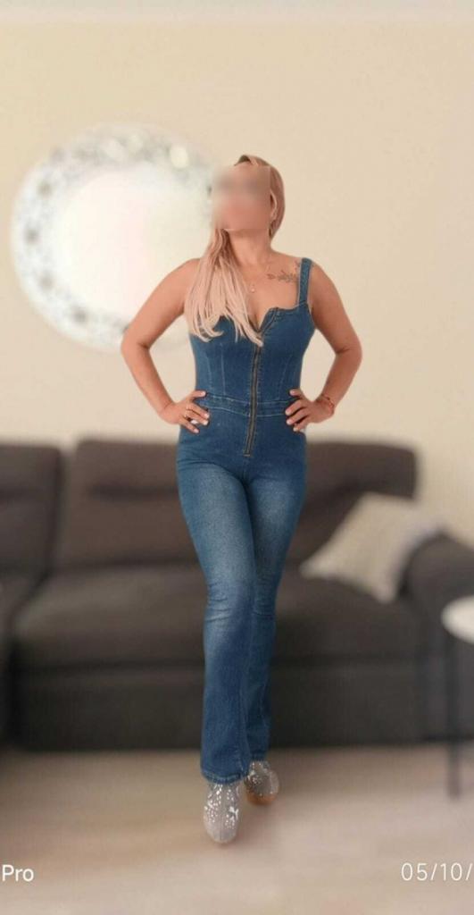 Chica busca chico en Tenerife: 