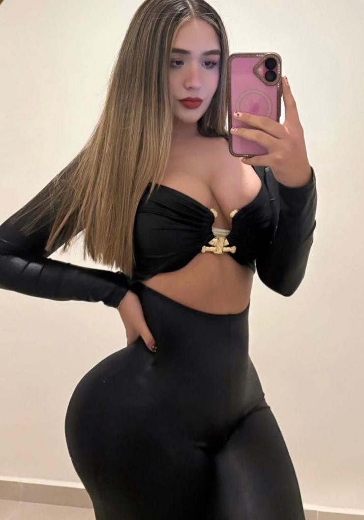 Chica busca chico en Cádiz: 