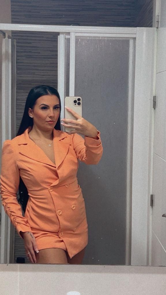 Chica busca chico en Almería: 