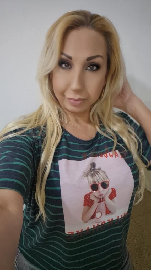 Chica busca chico en Barcelona: 