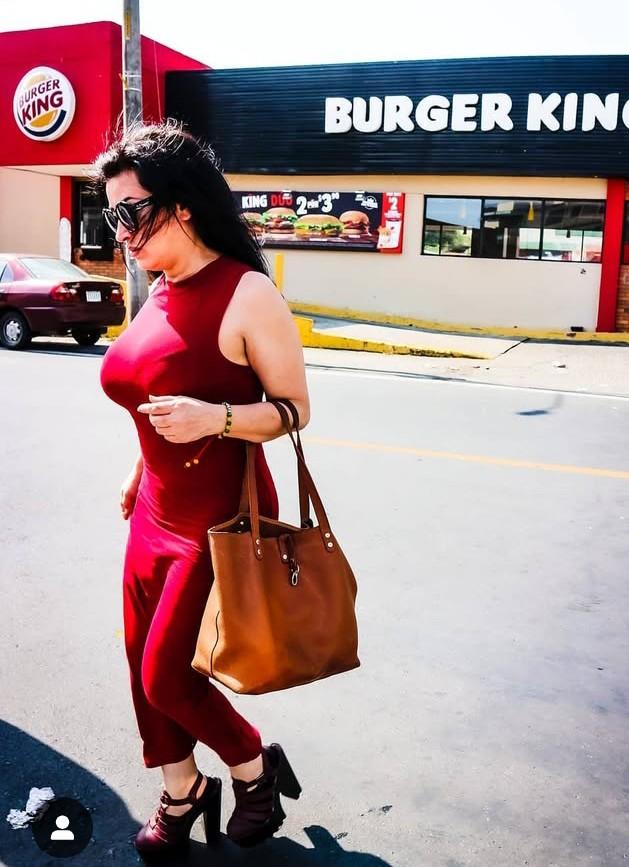 624213475: Chica busca chico en Álava