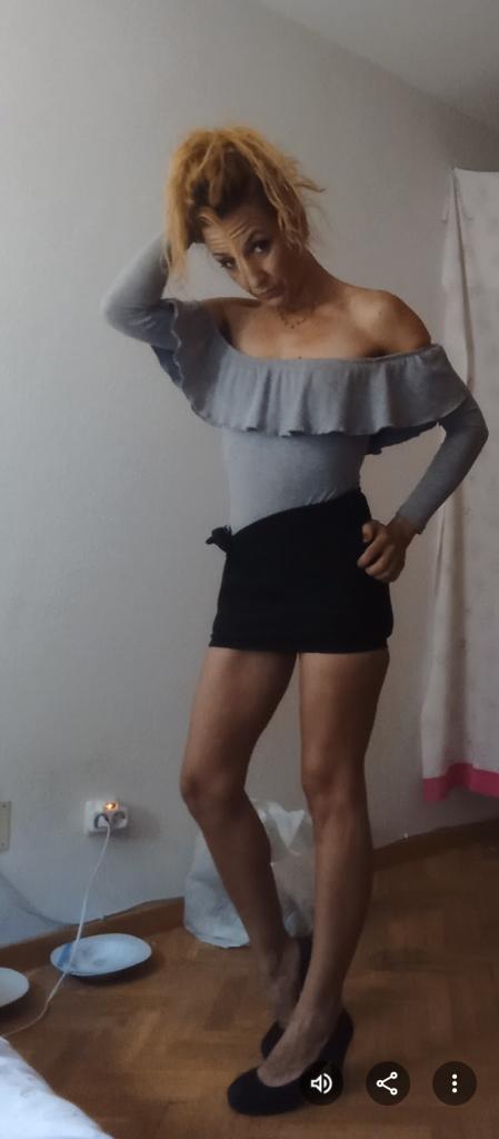 624370274: Chica busca chico en Cáceres