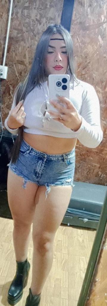 643466204: Chica busca chico en Madrid