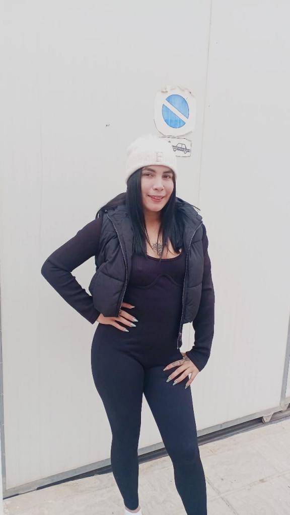 Chica busca chico en Almería: 