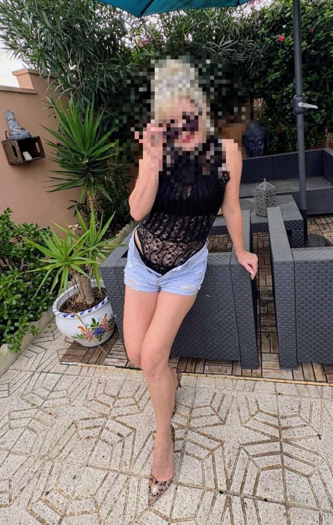 624686977: Chica busca chico en Granada