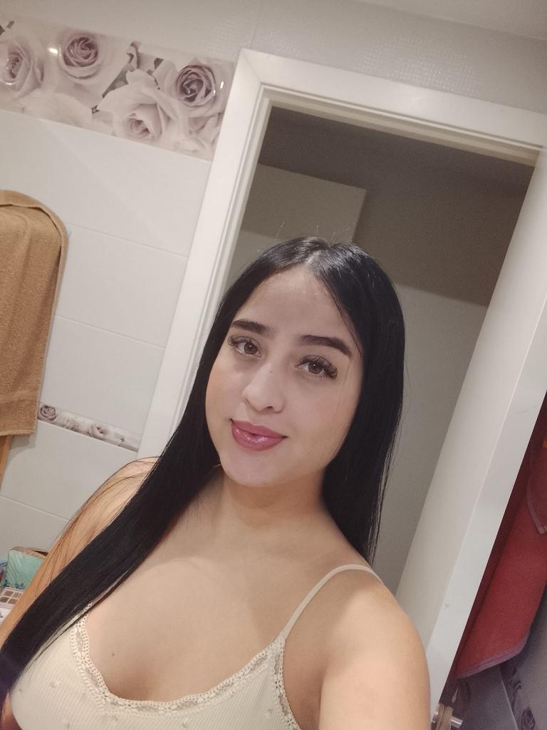 Chica busca chico en Almería: 