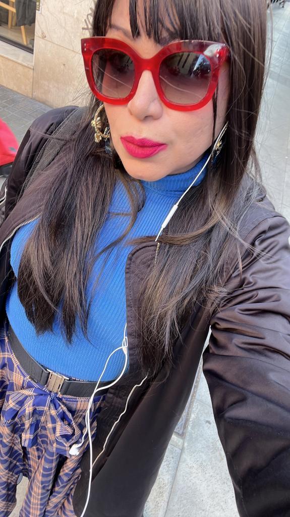 Chica busca chico en Barcelona: 