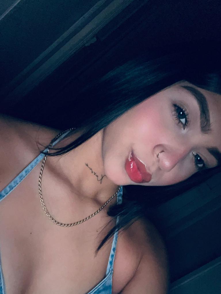 Chica busca chico en Barcelona: 