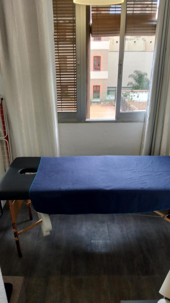 Chico busca chica en Barcelona: 