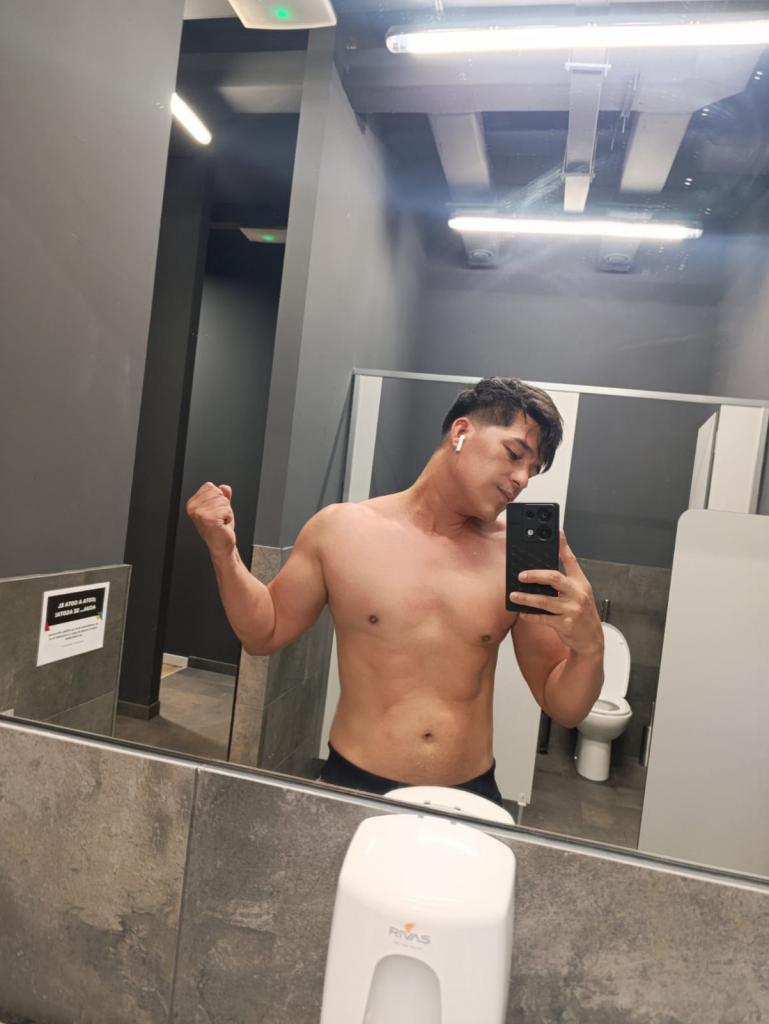 Chico busca chica en Murcia: 