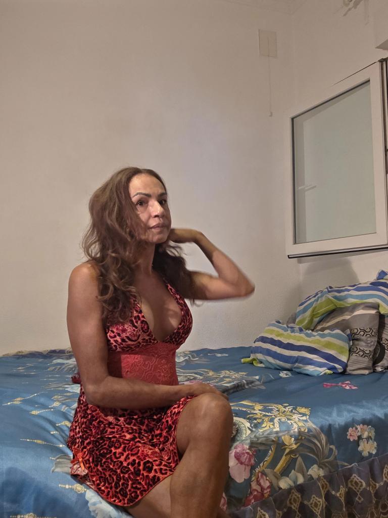 642687918: Travesti en Alicante
