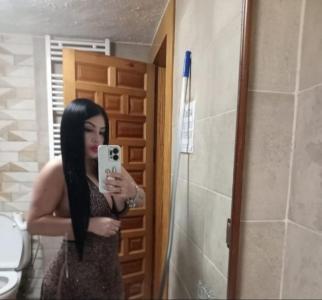 663408490: Chica busca chico en Mallorca