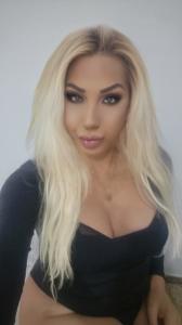 610808068: Chica busca chico en Lérida