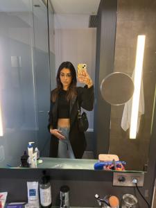 603240661: Chica busca chico en Sevilla