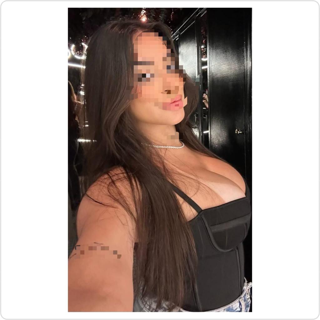 658976542: Chica busca chico en Granada