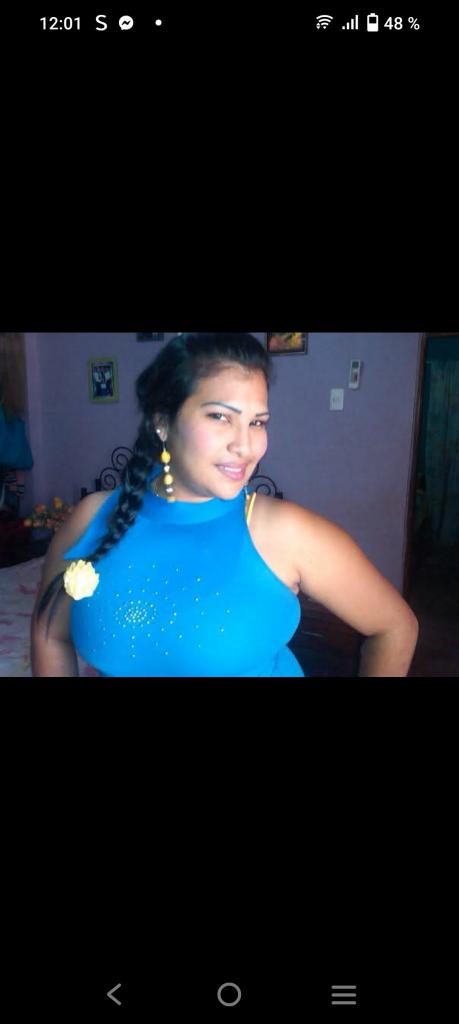 664009851: Chica busca chico en Murcia