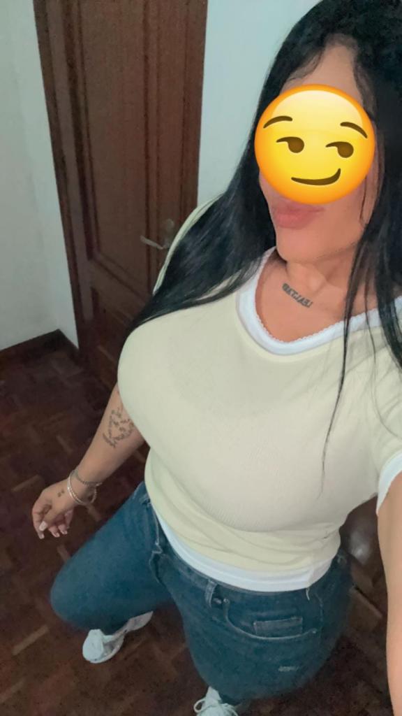 603722677: Chica busca chico en Sevilla