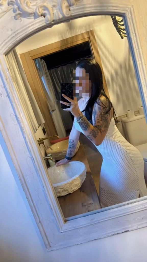 Chica busca chico en Cádiz: 