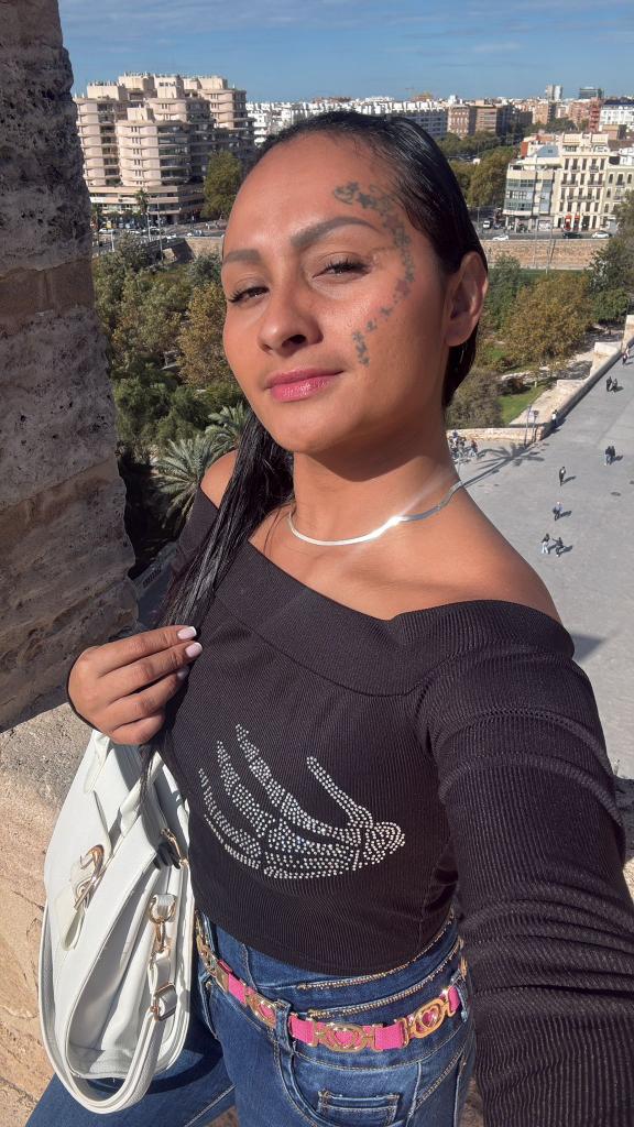 Chica busca chico en Castellón: 