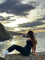 680694360: Chica busca chico en Madrid