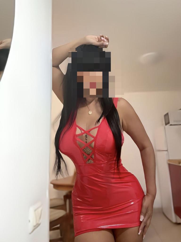 Chica busca chico en Tenerife: 