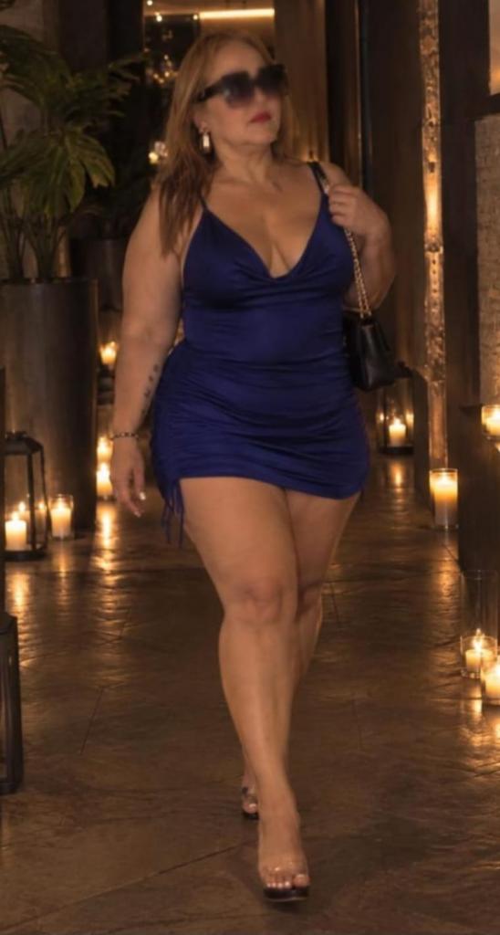 664645469: Chica busca chico en La Coruña