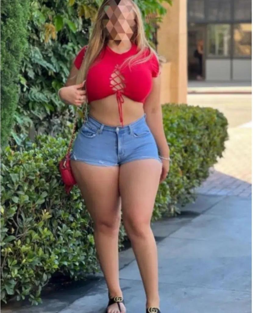 604248703: Chica busca chico en La Coruña