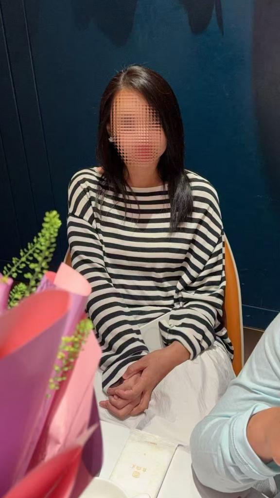658827166: Chica busca chico en Madrid