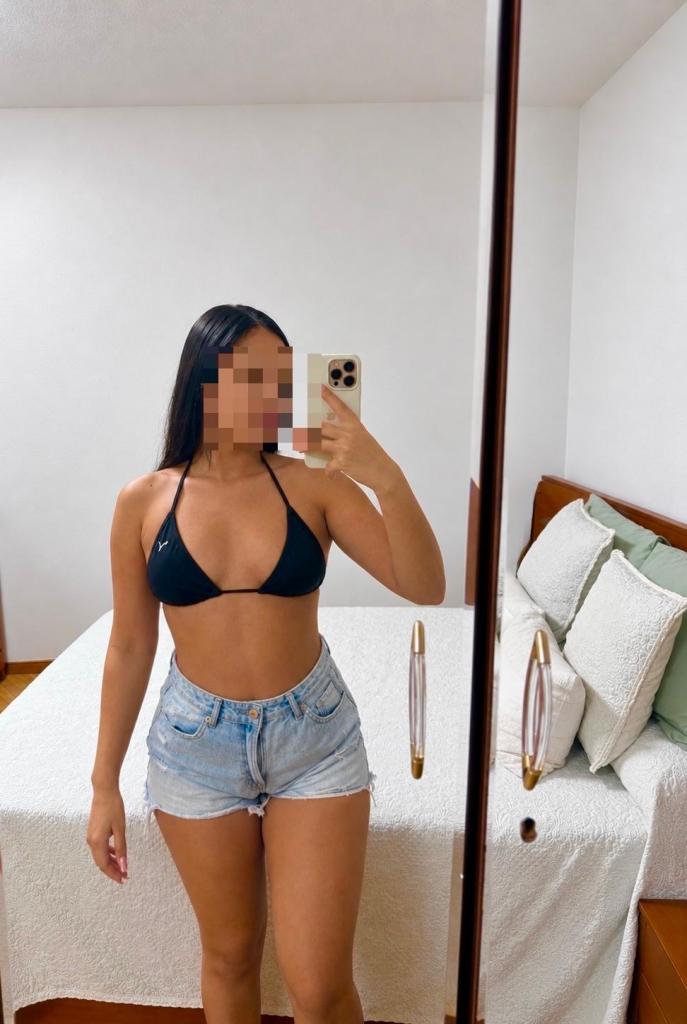 Chica busca chico en Almería: 