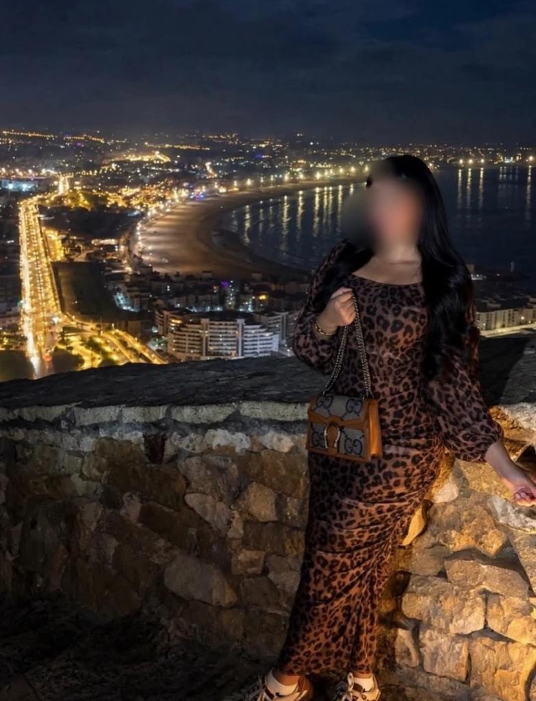 632051748: Chica busca chico en Alicante