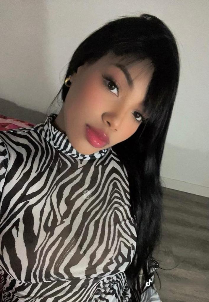Chica busca chico en Murcia: 