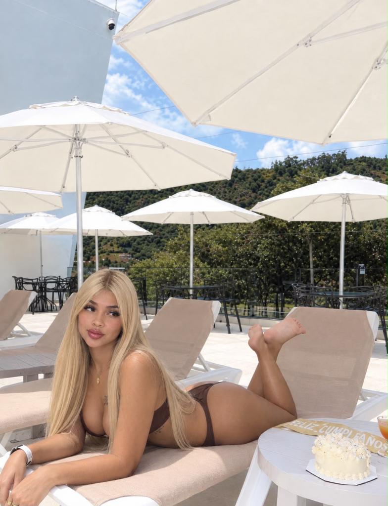 613960882: Chica busca chico en Asturias